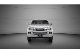 D-MAX LS 1.9 MT (4WD) GIÁ 675 TRIỆU