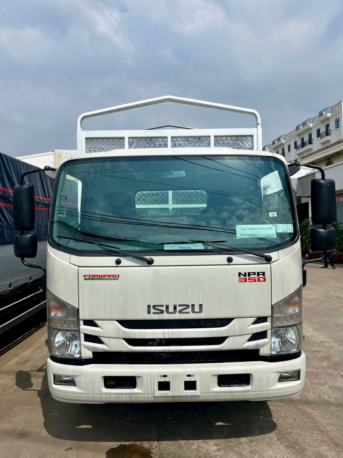 NHỮNG SẢN PHẨM CÁCH MẠNG SIÊU DÀI CỦA ISUZU VIỆT NAM.