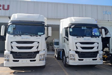 Isuzu Việt Nam ra mắt sản phẩm xe Isuzu Đầu Kéo Nhập Khẩu 100%