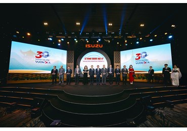 LỄ KỶ NIỆM 30 NĂM THÀNH LẬP ISUZU VIỆT NAM