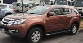 ISUZU MU-X 3.0 AT (2WD) THANH LÝ 2017 - 800 TRIỆU