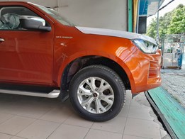 ISUZU DMAX 1.9AT (4X2) HI-LANDER 2024