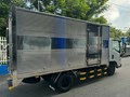 ISUZU QMR77HE4A THÙNG KÍN 1.990 -2.280 TẤN