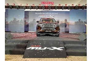 BÁO GIÁ ISUZU MUX 2022